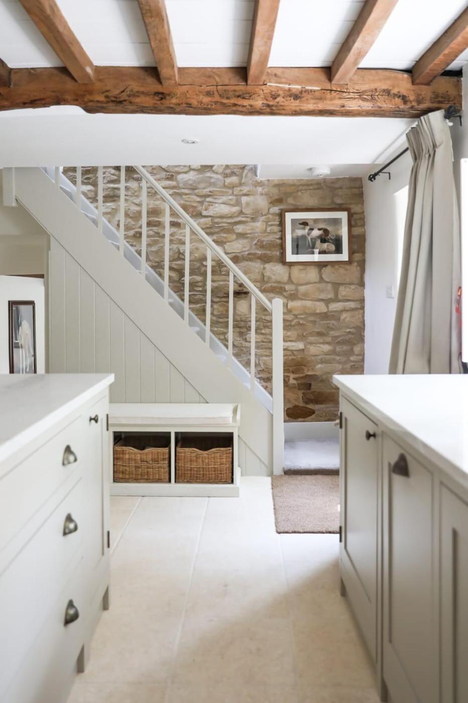 Two Rose Walk Cottage Cotswolds Moreton-in-Marsh Exterior photo